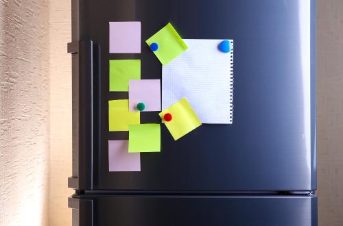 5 Caratteristiche essenziali dei magneti per frigo